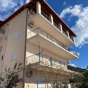 Mateo , Dhermi Albania